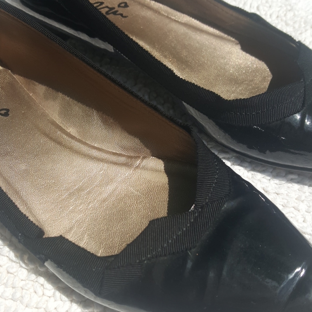 Lanvin ribbon edged patent leather flats